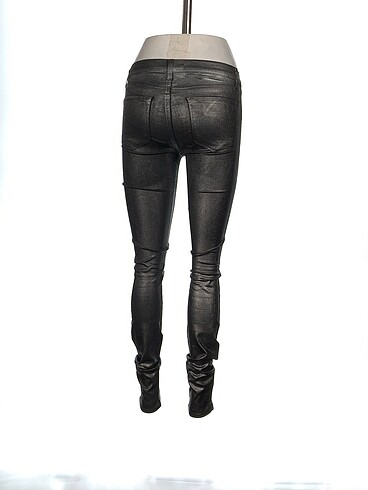 26 Beden J Brand Skinny %70 İndirimli.