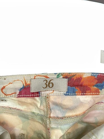 36 Beden çeşitli Renk Zara Skinny %70 İndirimli.
