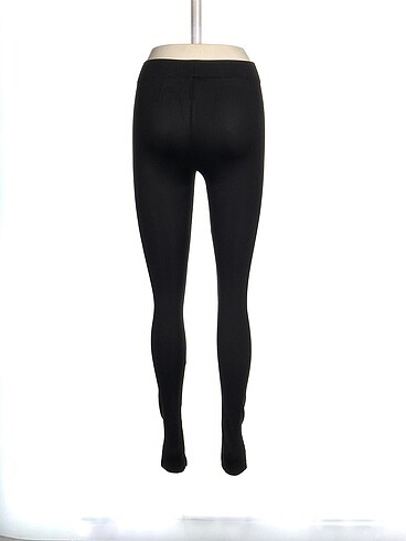 34 Beden H&M Tayt / Spor taytı %70 İndirimli.
