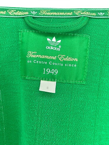 s Beden yeşil Renk Adidas Eşofman Takımı %70 İndirimli.