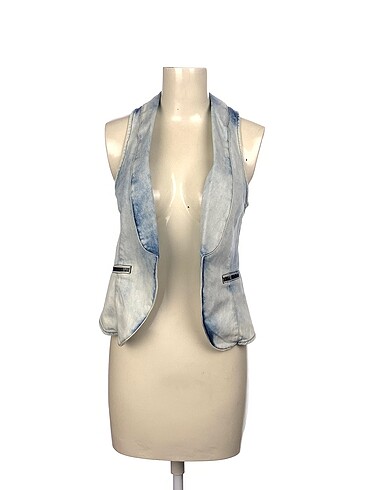 Zara Yelek %70 İndirimli.
