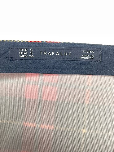 s Beden çeşitli Renk Zara Mini Etek %70 İndirimli.