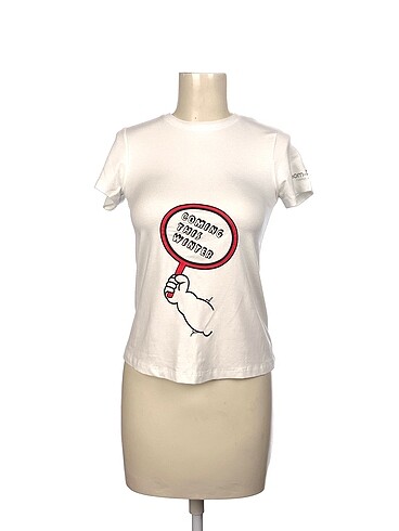 Diğer T-shirt %70 İndirimli.