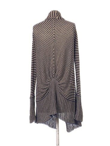universal Beden BCBG Maxazria Hırka %70 İndirimli.