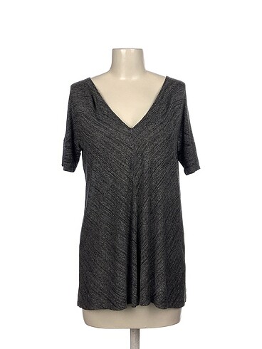 Zara Bluz %70 İndirimli.