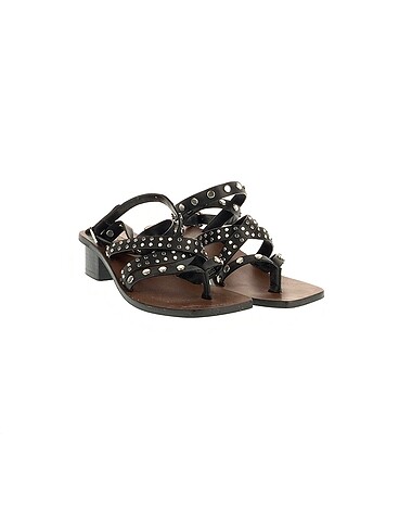 Zara Zara Sandalet %70 İndirimli.