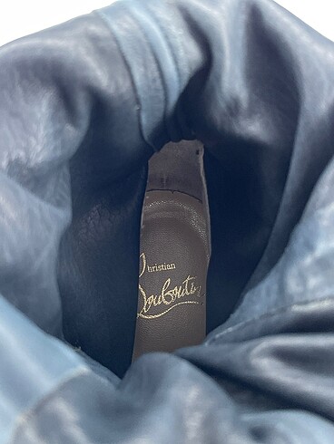 38 Beden siyah Renk Christian Louboutin Çizme %70 İndirimli.