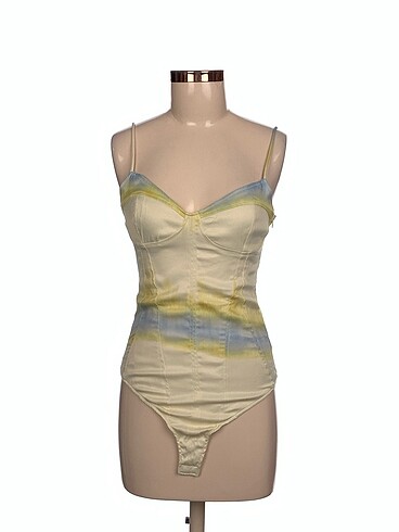 Zara Bluz %70 İndirimli.