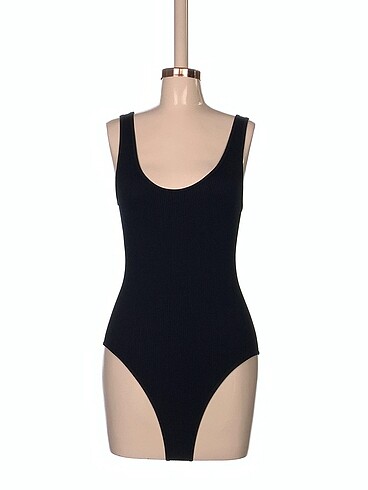 Zara Bluz %70 İndirimli.