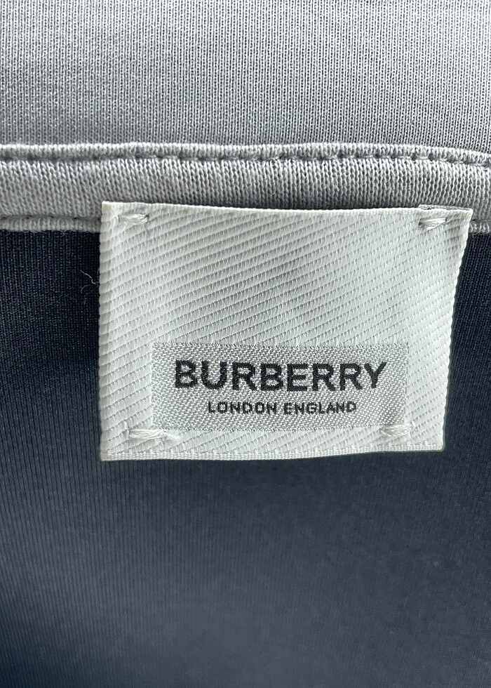 Burberry Spor Dış Giyim p İndirimli. - Görsel 4