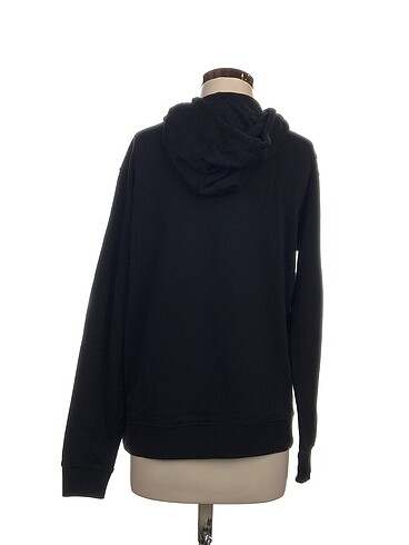 38 Beden Fila Sweatshirt %70 İndirimli.
