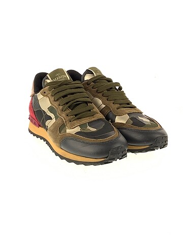 Valentino Valentino Spor Ayakkabı %70 İndirimli.