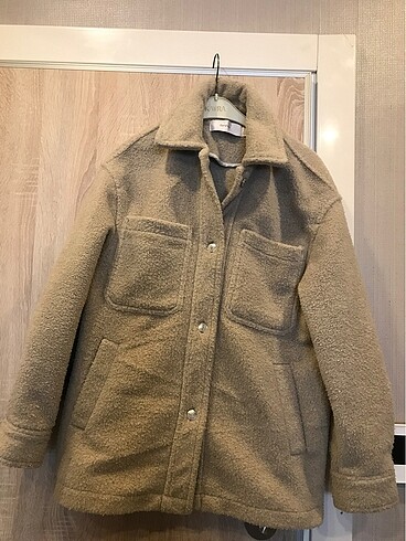 BERSHKA Kaşe mont