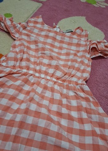 Pembe Kareli Kız Çocuk Elbisesi
