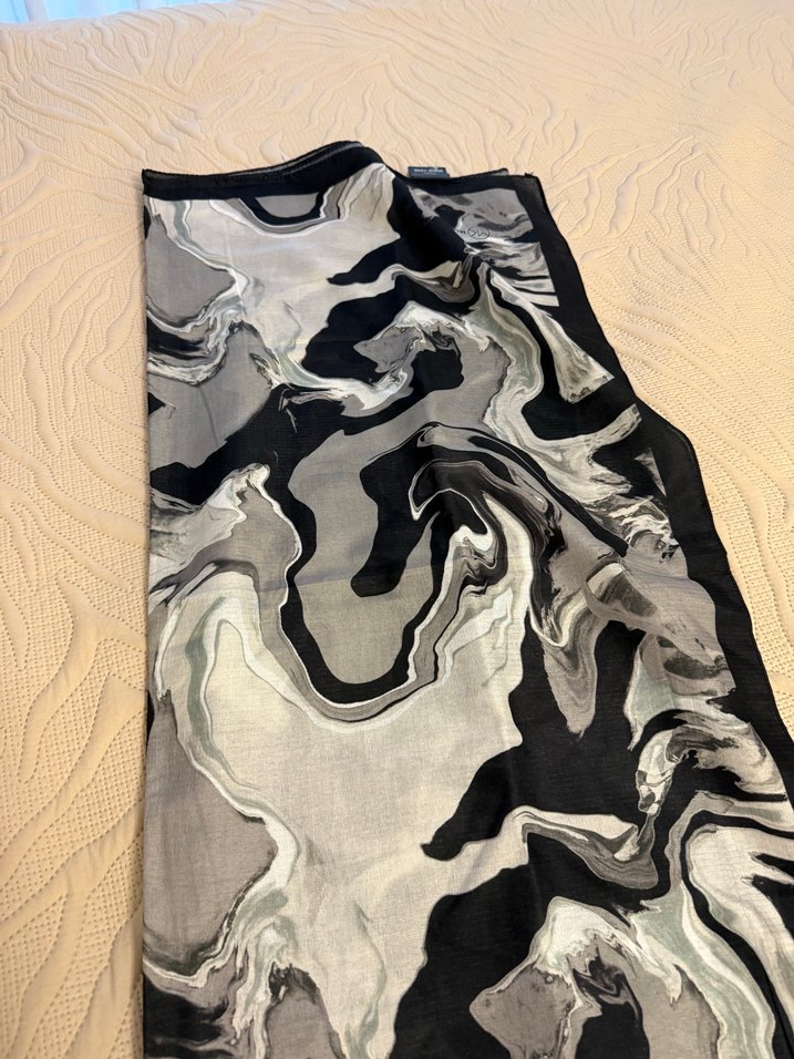 Modakaşmir Gri Desenli Kadın Şal - Görsel 2