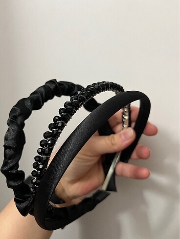 Accessorize 3lü taç seti. Hiç kullanılmamıştır