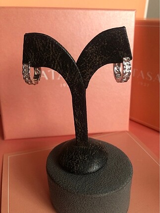 Swarovski taşlı çelik küpe