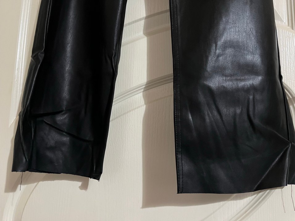 Kadın Siyah Deri Midi Pantolon - Görsel 2