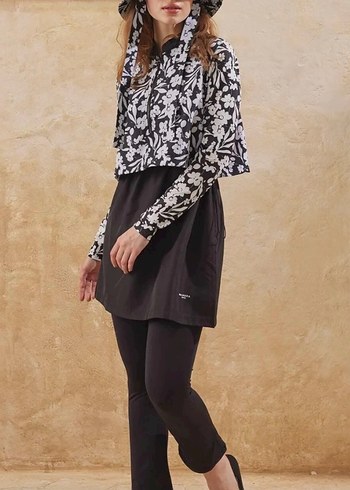 Uzun Kollu Siyah Batik Desen Haşema