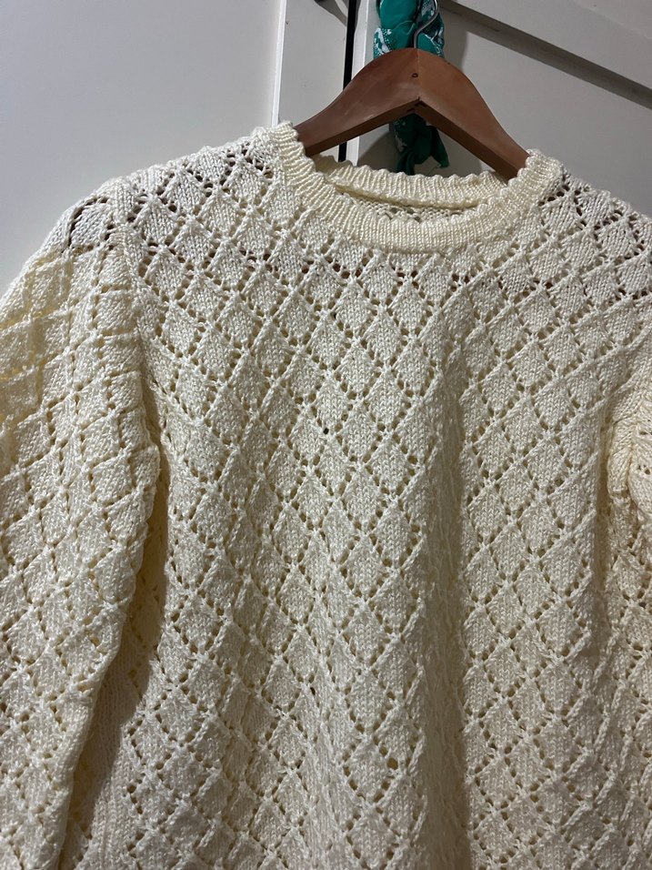 Beyaz Örgü Kadın Kazak - Görsel 3