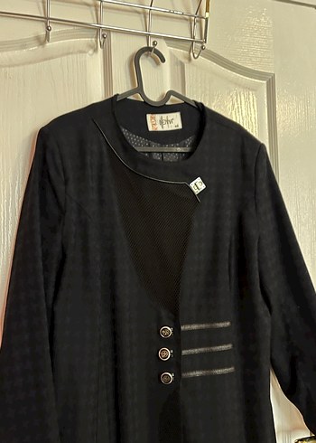 Düğmeli Uzun Siyah Kadın Kaban - Görsel 4