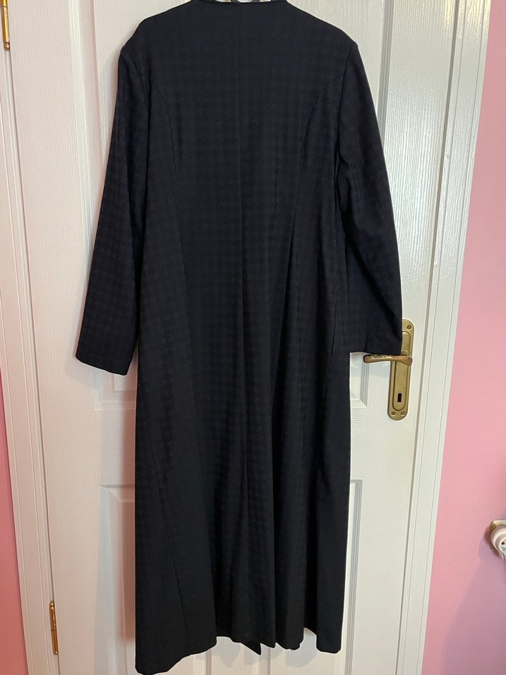 Düğmeli Uzun Siyah Kadın Kaban - Görsel 5