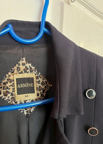 Düğmeli Siyah Kadın Uzun Kaban - Görsel 5