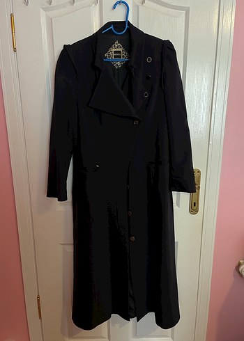 Düğmeli Siyah Kadın Uzun Kaban - Görsel 3