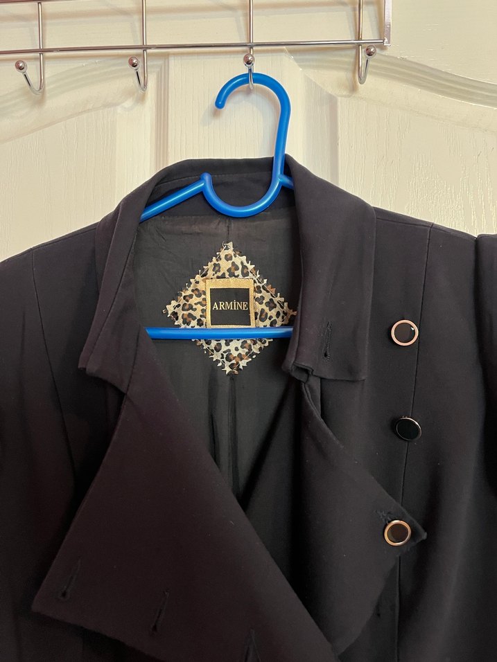 Düğmeli Siyah Kadın Uzun Kaban - Görsel 2