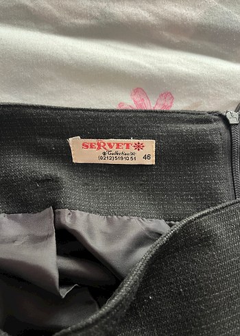 Siyah Piliseli Uzun Kadın Etek - Görsel 4