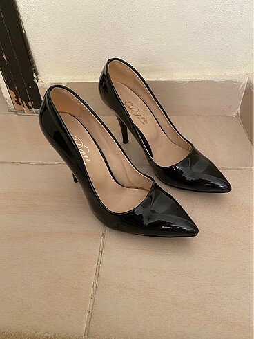 Stiletto topuklu