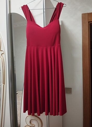 Kloş elbise kırmızı