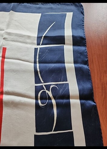 Aker sura ipek esarp - Görsel 3