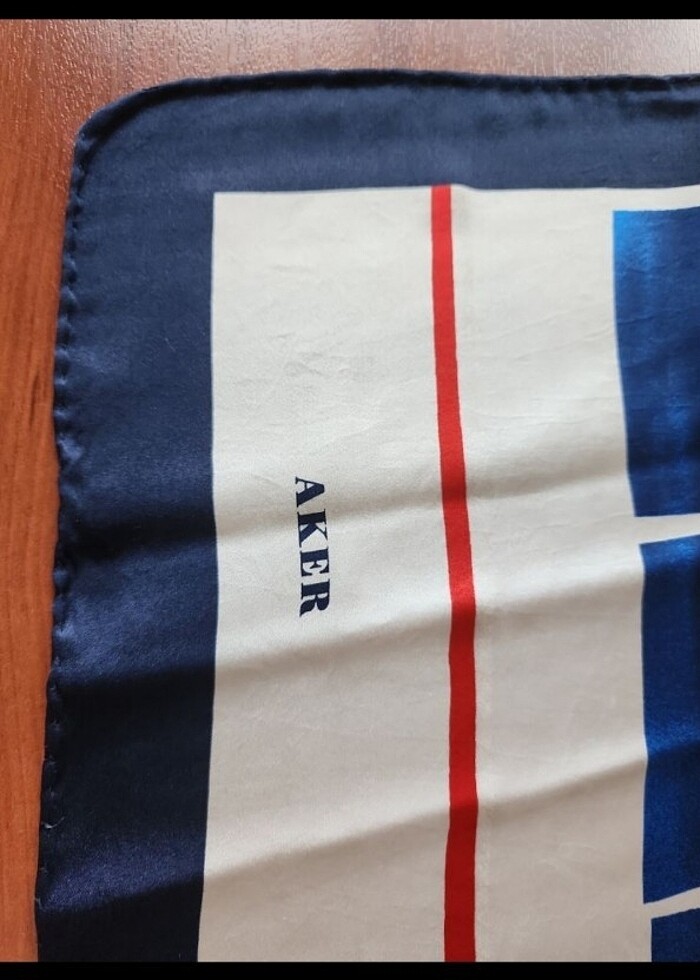 Aker sura ipek esarp - Görsel 2