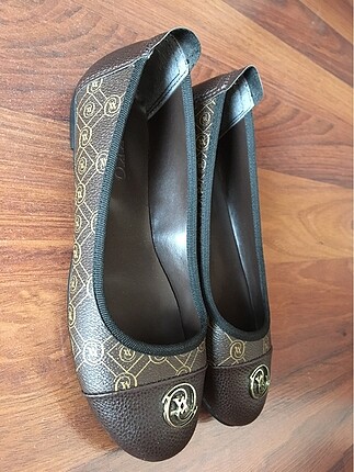 Vakko Monogram Babet