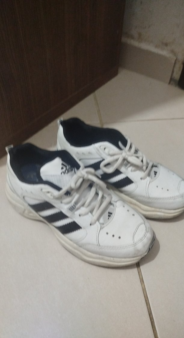 Beyaz Bağcıklı Kadın Spor Ayakkabı - Görsel 2