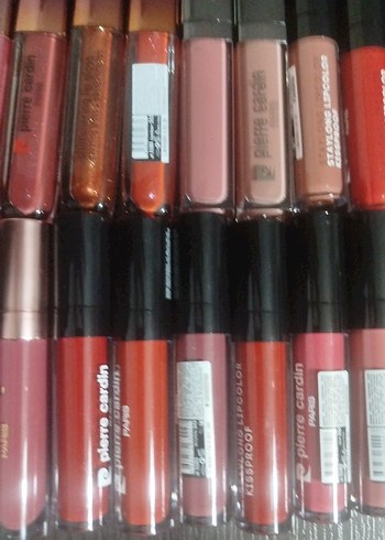 Çok Renkli Avon ve Pierre Cardin Ruj Seti - Görsel 4