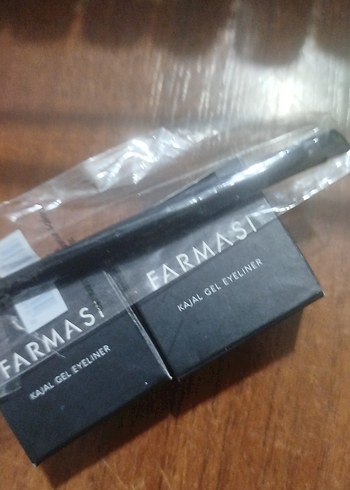 Farmasi Siyah Kajal Jel Eyeliner - Görsel 3
