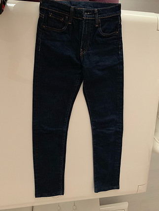 Levis pantolon 