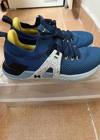 43 Beden mavi Renk UNDER ARMOUR TEAM ROCK ANTRENMAN AYAKKABISI