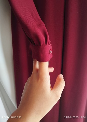 38 Beden bordo Renk Bordo Uzun Kollu Yüksek Yaka Kadın Abiye