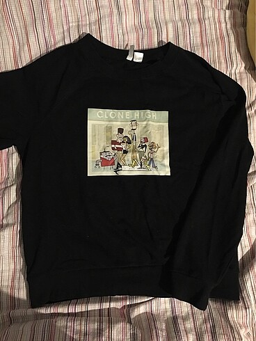 H&M clone high sweatshirt