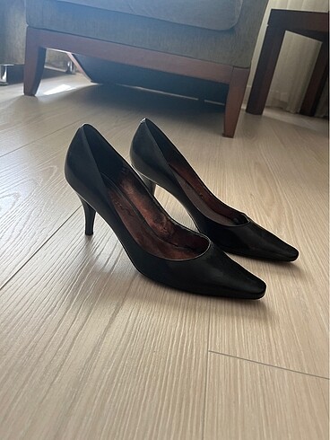 37 Beden nine west stiletto