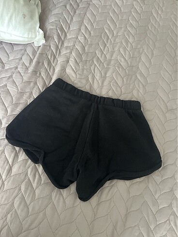 Bershka penye mini siyah şort