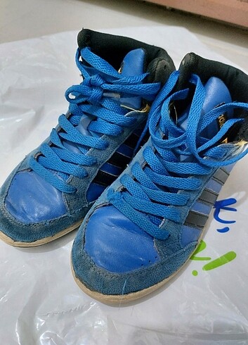 35 Beden mavi Renk Adidas ayakkabi