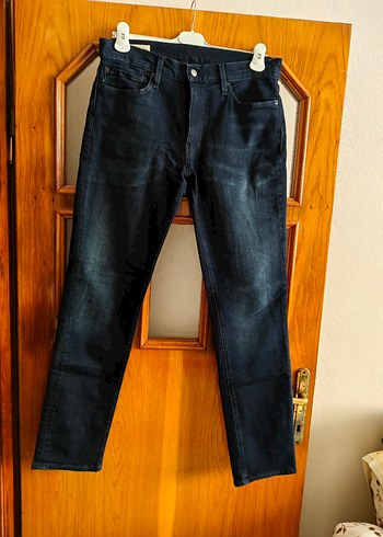Levis Koyu Mavi Slim Fit Denim Jean