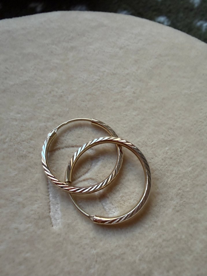 Altın Renkli Midi Halka Küpeler 14 ayar - Görsel 2