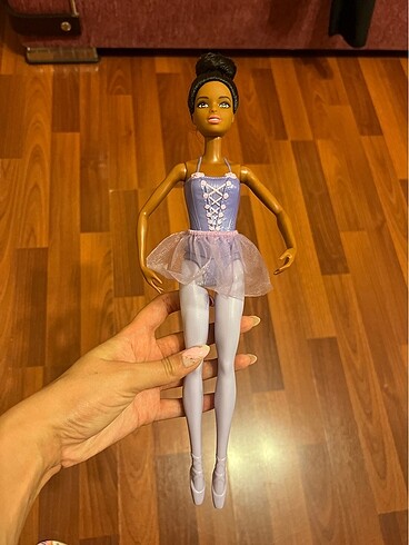 Orijinal Barbie bebek