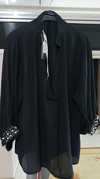 Orfeonegro studio markalı sıfır gömlek - Görsel 2