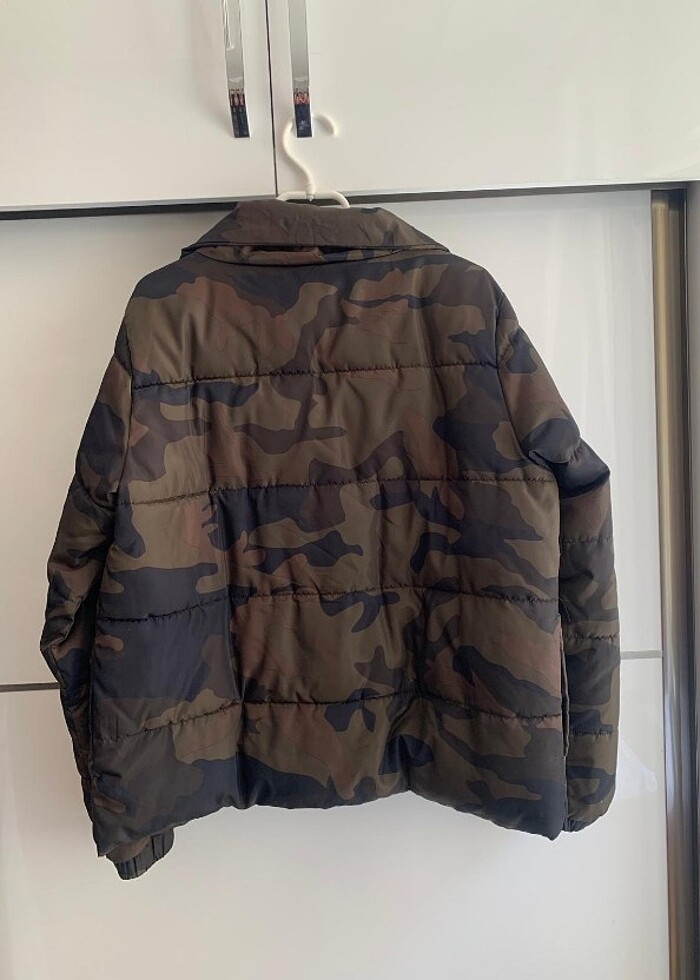 Kışlık mont - Görsel 3